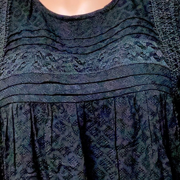 TIME AND TRU. SIZE S/CHL (4-6) BLACK TOP.. 100% Rayon. Lace 100% Polyester - Picture 9 of 16